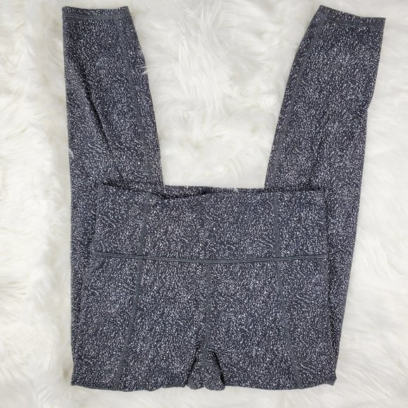 NWOT Athleta Black Lightning Static 7/8 Leggings - Picture 8 of 9